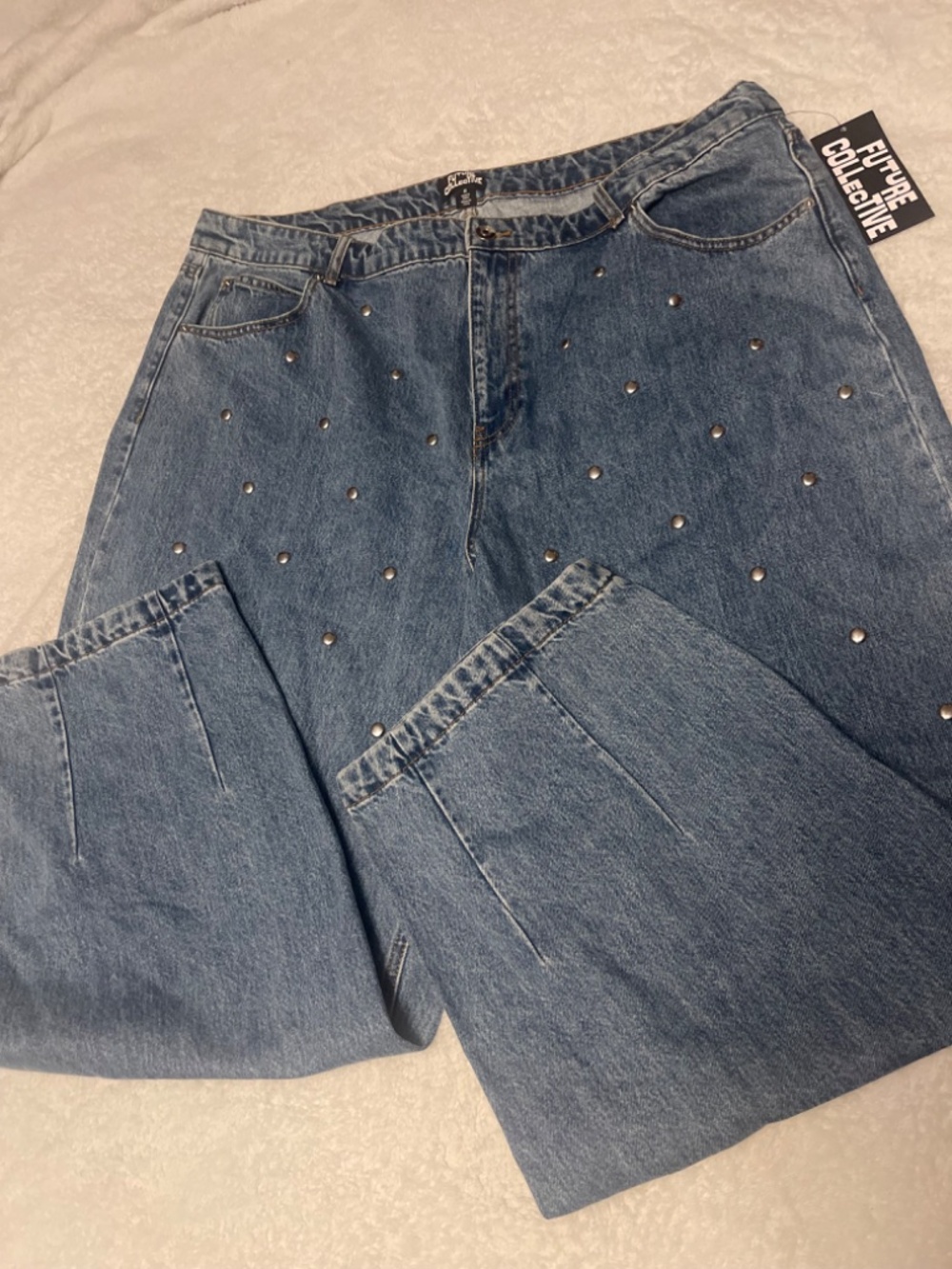 Future Collective Studded Jeans – Size XL – NWT - Picture 2 of 13